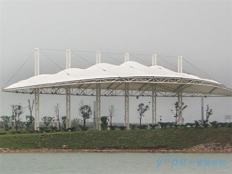 高速路进出口收费站膜结构-叶普膜结构 高速路进出口收费站膜结构-叶普膜结构